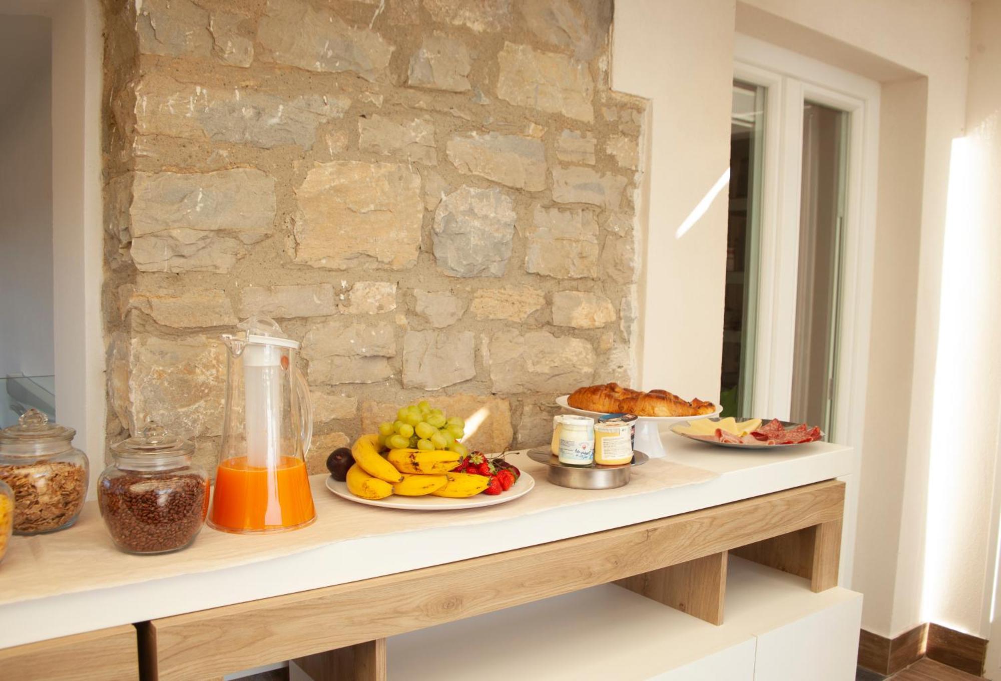 Aquamaris Design Suite & Spa Paestum Luaran gambar