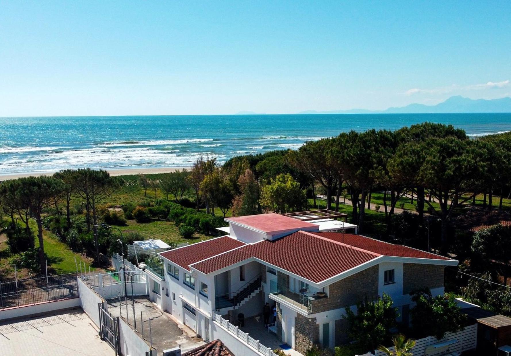 Aquamaris Design Suite & Spa Paestum Luaran gambar