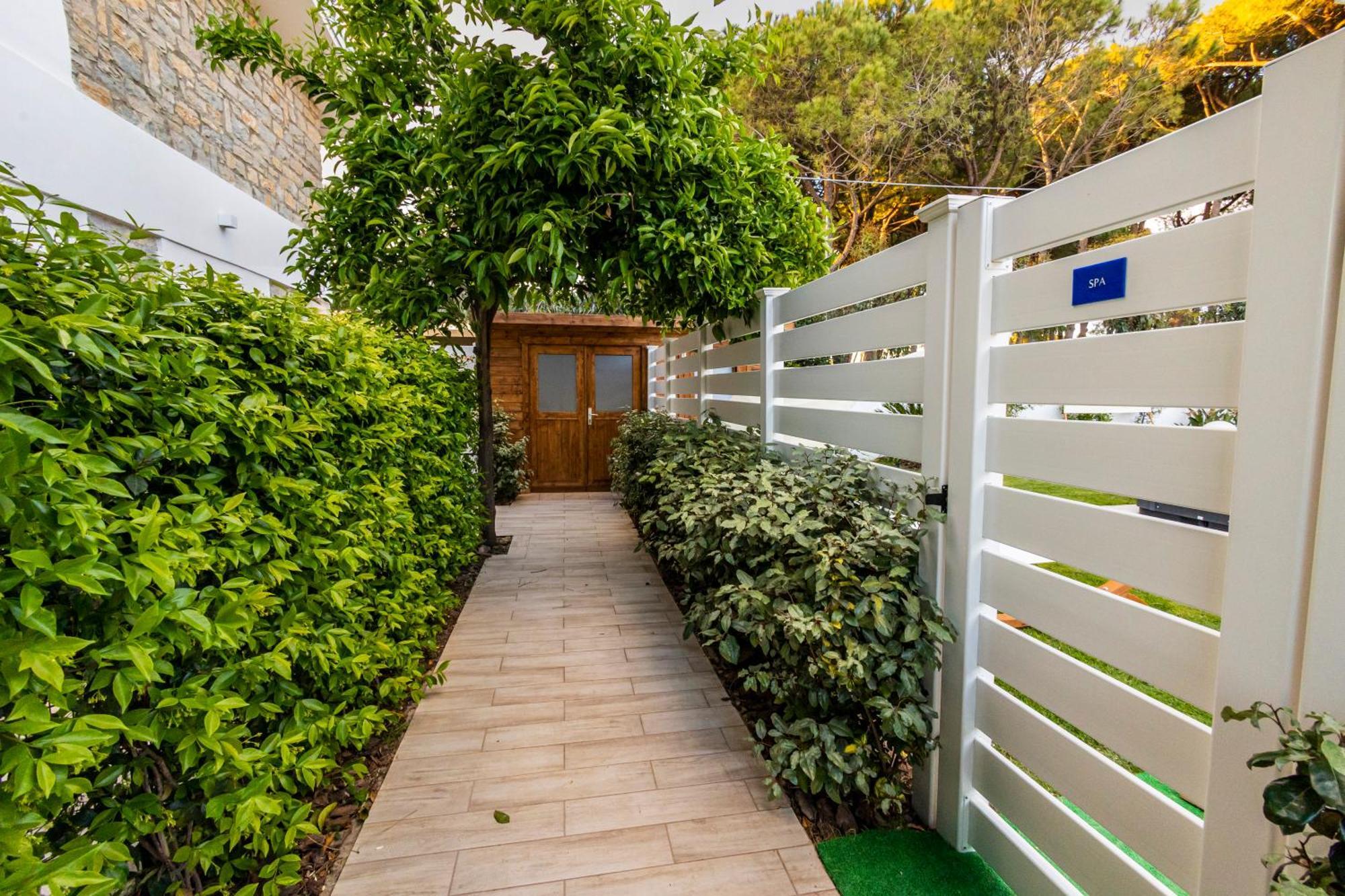 Aquamaris Design Suite & Spa Paestum Luaran gambar